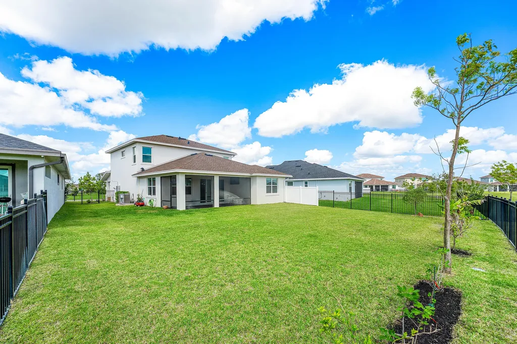 1887 Wandering Willow Way Loxahatchee FL 33470
