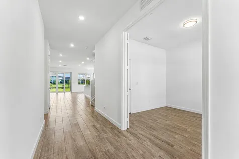 1887 Wandering Willow Way Loxahatchee FL 33470