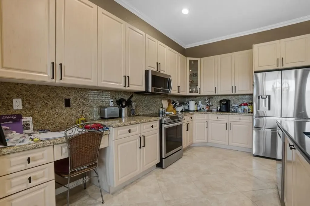 7076 Avila Terrace Way Delray Beach FL 33446