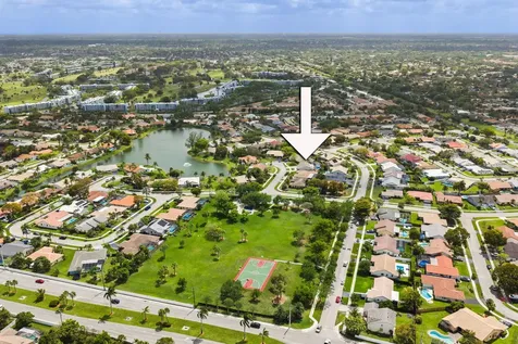 1905 NW 78th Avenue Margate FL 33063