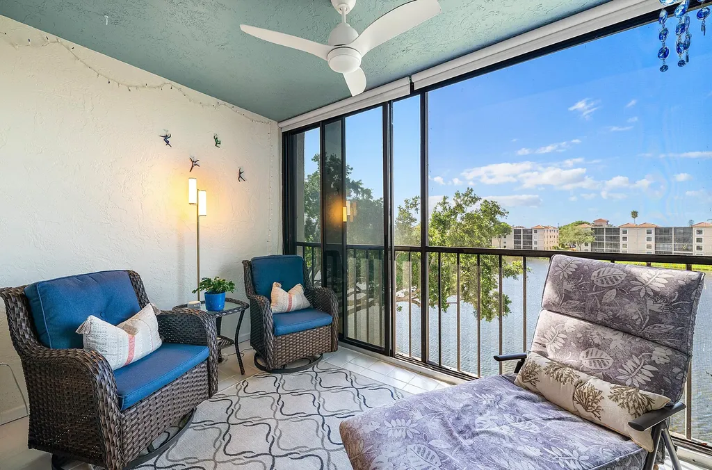 6065 Pointe Regal Circle Delray Beach FL 33484