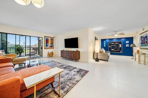 6065 Pointe Regal Circle Delray Beach FL 33484