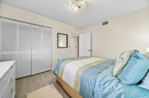 6065 Pointe Regal Circle Delray Beach FL 33484
