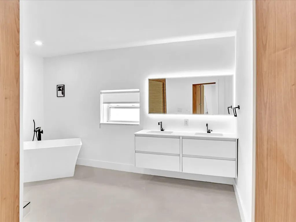 209 NE 27th Drive Wilton Manors FL 33334