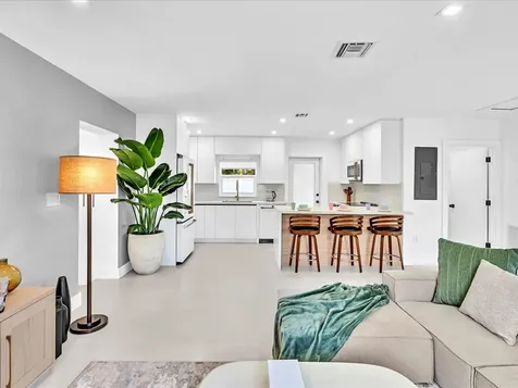 209 NE 27th Drive Wilton Manors FL 33334