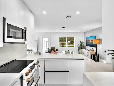 209 NE 27th Drive Wilton Manors FL 33334