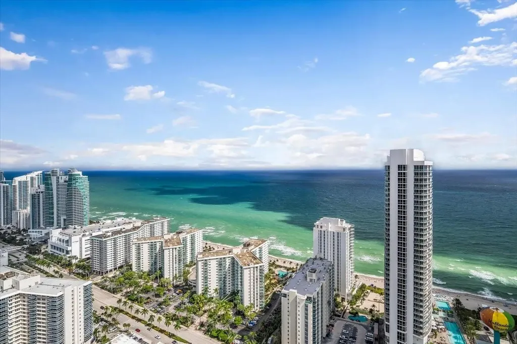 4010 S Ocean Drive Hollywood FL 33019