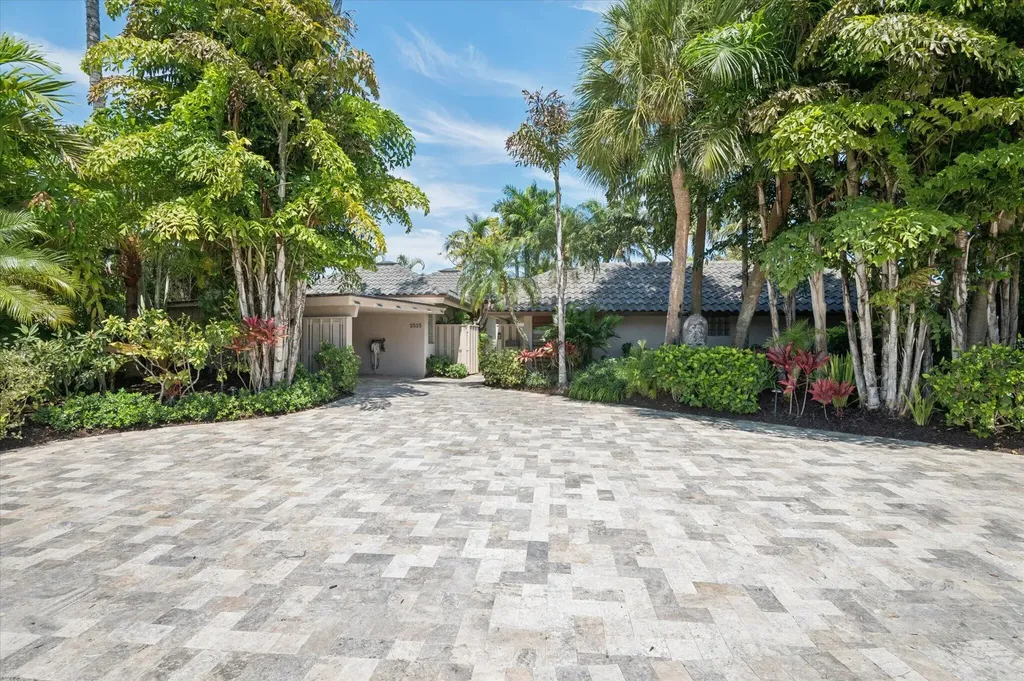 2525 Barcelona Drive Fort Lauderdale FL 33301