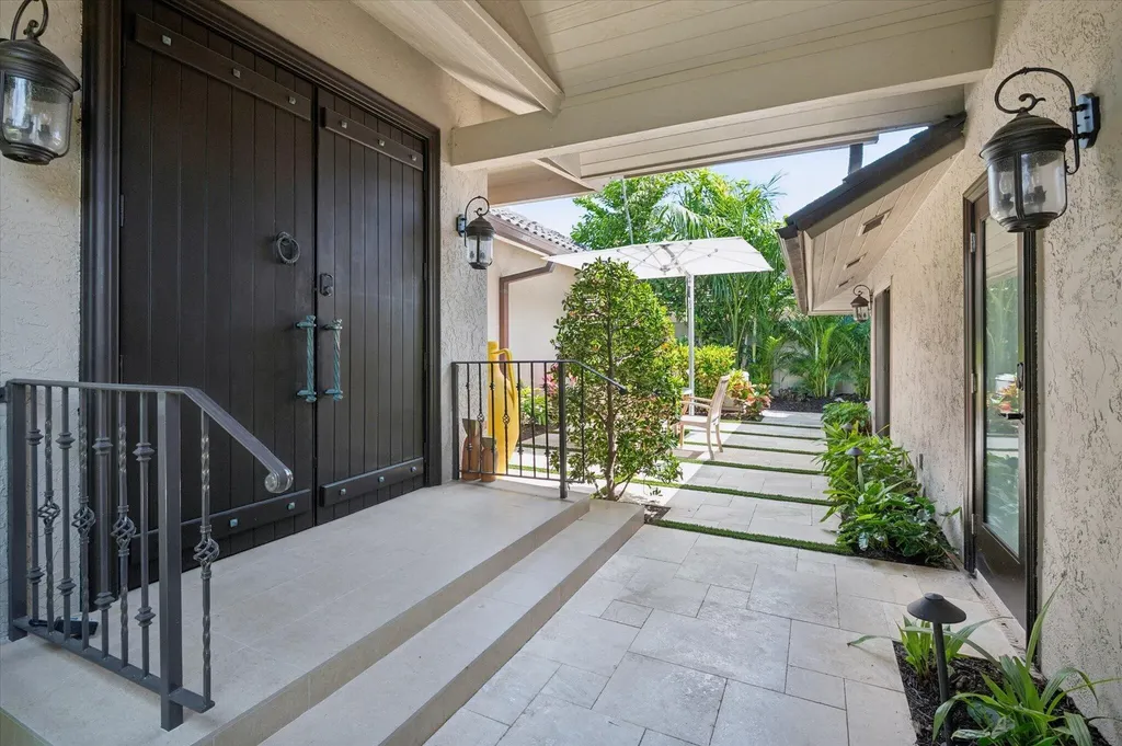 2525 Barcelona Drive Fort Lauderdale FL 33301