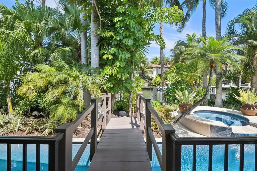 2525 Barcelona Drive Fort Lauderdale FL 33301