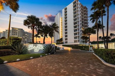 700 S Ocean Boulevard Boca Raton FL 33432