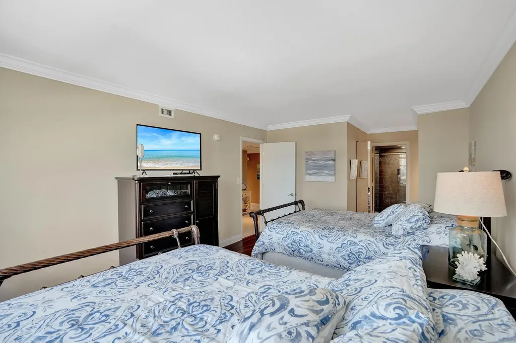 1010 S Ocean Boulevard Pompano Beach FL 33062