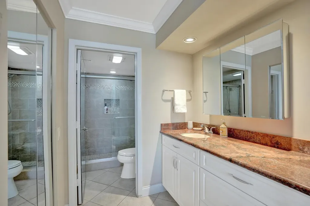 1010 S Ocean Boulevard Pompano Beach FL 33062