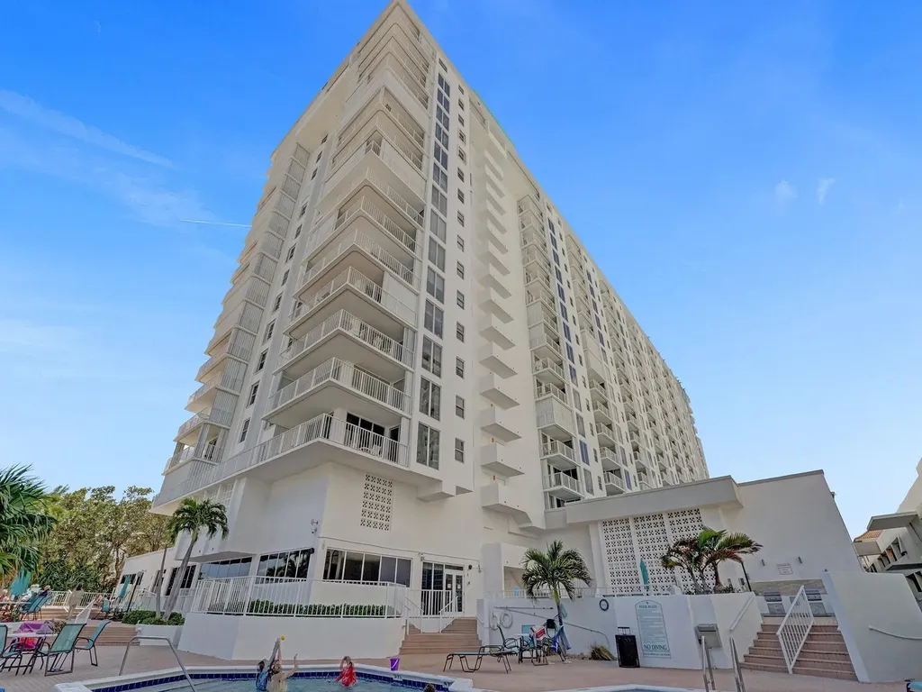 1010 S Ocean Boulevard Pompano Beach FL 33062