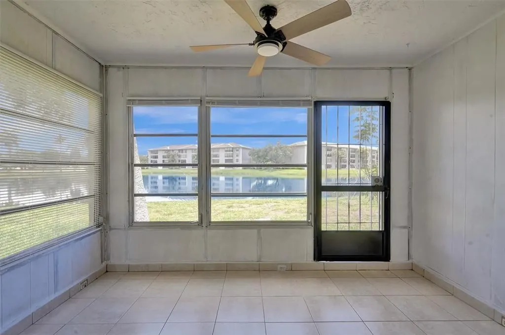 9440 Poinciana Place Davie FL 33324