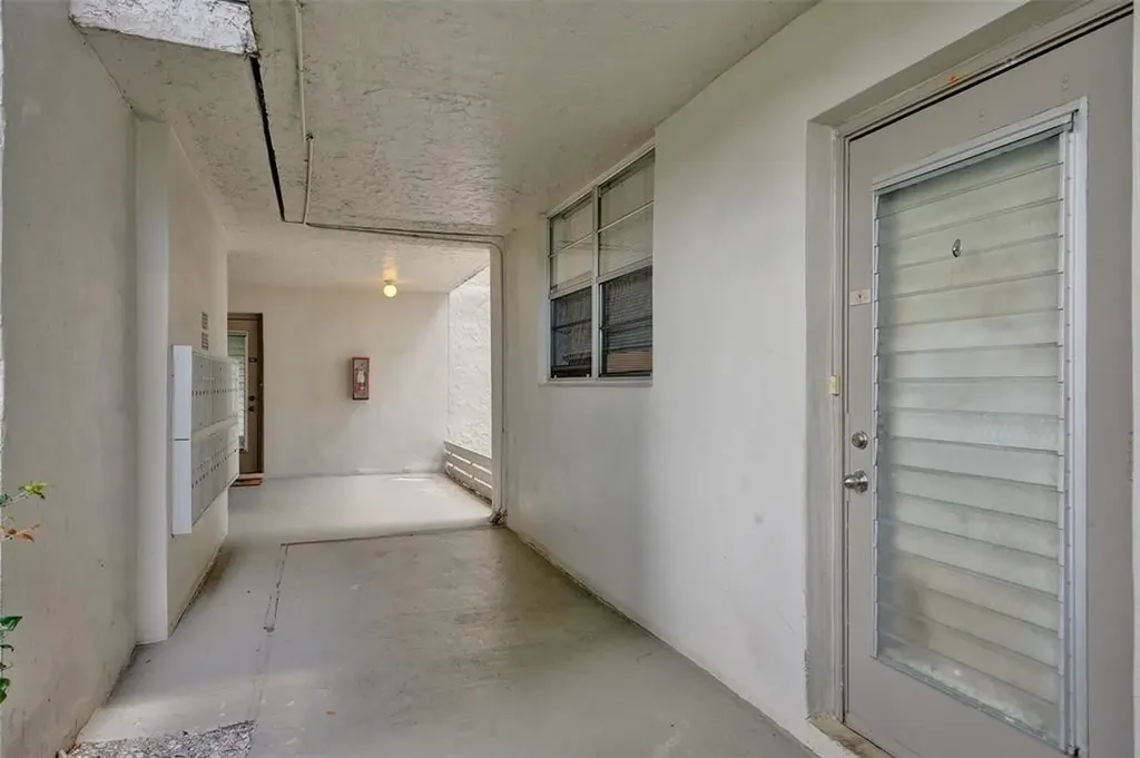 9440 Poinciana Place Davie FL 33324
