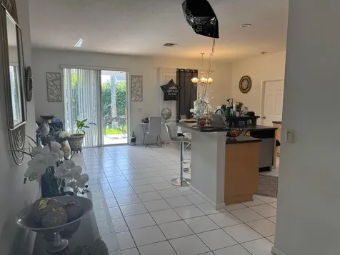 1011 Salmon Isle Greenacres FL 33413