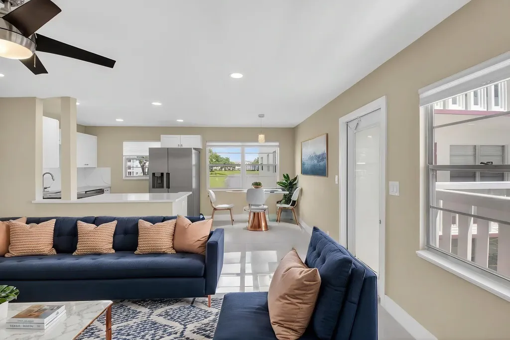 144 Fanshaw D Boca Raton FL 33434