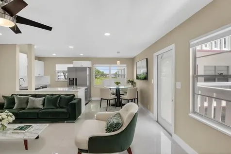 144 Fanshaw D Boca Raton FL 33434