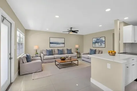 144 Fanshaw D Boca Raton FL 33434