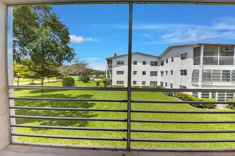 144 Fanshaw D Boca Raton FL 33434