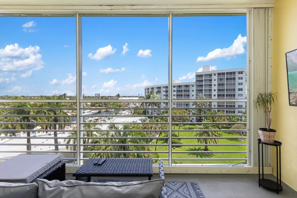 2731 NE 14th Street Causeway NE Pompano Beach FL 33062