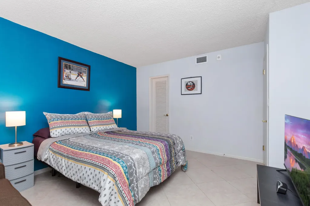 2731 NE 14th Street Causeway NE Pompano Beach FL 33062