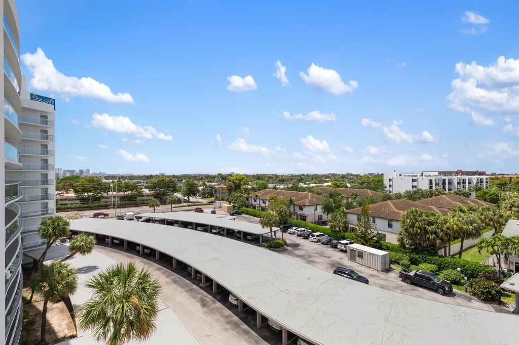 2731 NE 14th Street Causeway NE Pompano Beach FL 33062