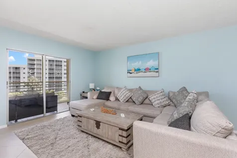 2731 NE 14th Street Causeway NE Pompano Beach FL 33062
