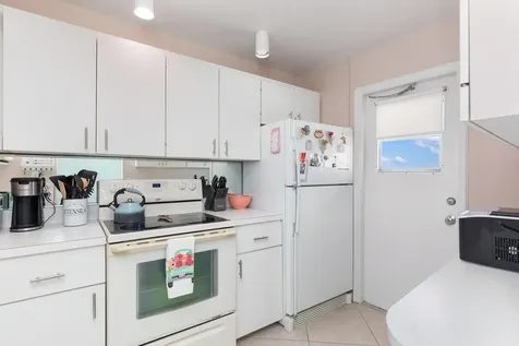 2731 NE 14th Street Causeway NE Pompano Beach FL 33062