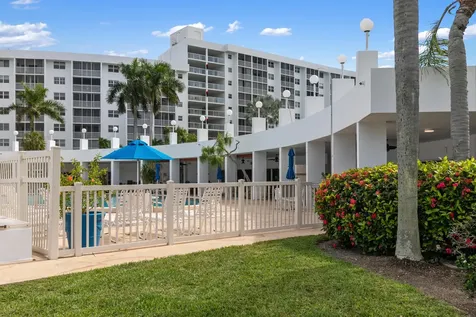 2731 NE 14th Street Causeway NE Pompano Beach FL 33062