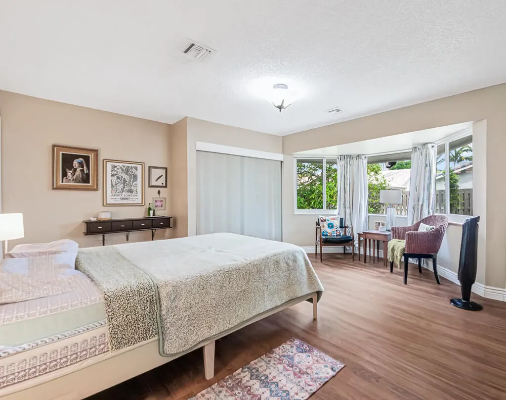 3033 NW 95th Avenue Coral Springs FL 33065
