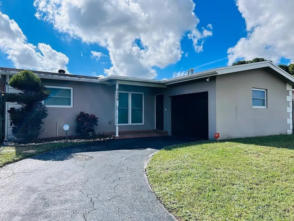 8136 NW 21st Court Sunrise FL 33322