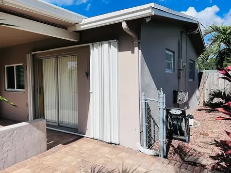 8136 NW 21st Court Sunrise FL 33322