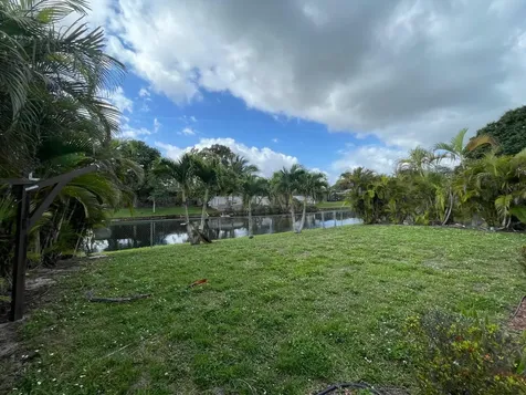 8136 NW 21st Court Sunrise FL 33322