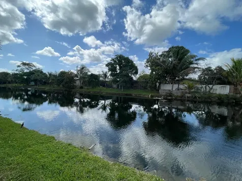 8136 NW 21st Court Sunrise FL 33322
