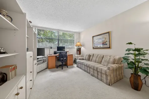 16325 Golf Club Road Weston FL 33326