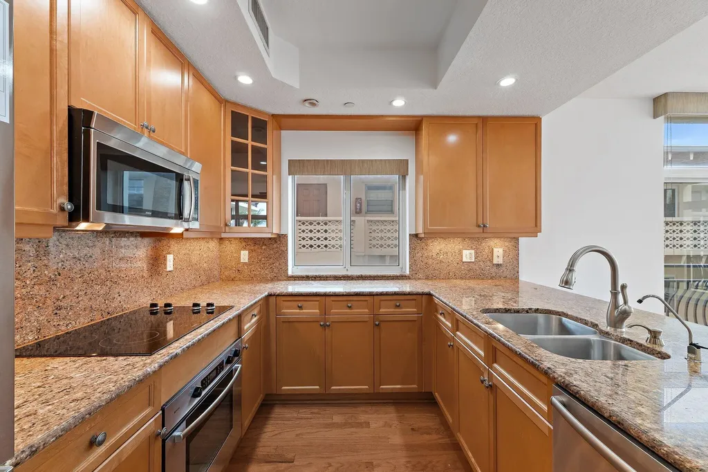314 Inlet Way Palm Beach Shores FL 33404