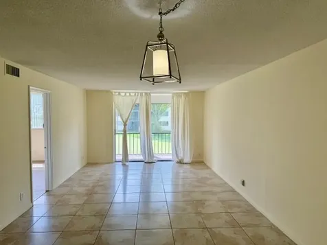 8940 S Hollybrook Boulevard Pembroke Pines FL 33025