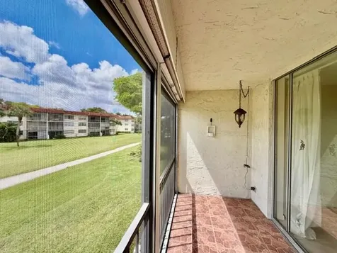 8940 S Hollybrook Boulevard Pembroke Pines FL 33025