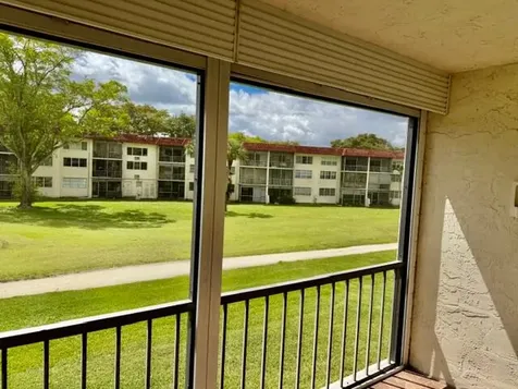 8940 S Hollybrook Boulevard Pembroke Pines FL 33025