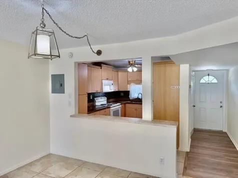 8940 S Hollybrook Boulevard Pembroke Pines FL 33025