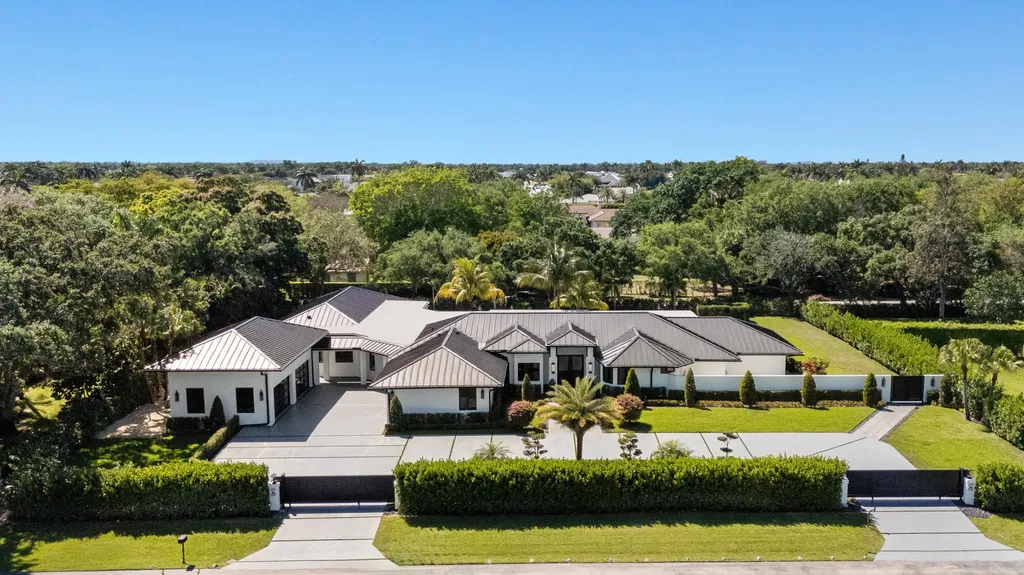 17872 W Fieldbrook Circle W Boca Raton FL 33496