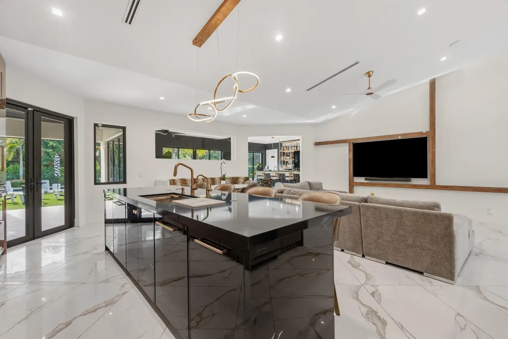 17872 W Fieldbrook Circle W Boca Raton FL 33496