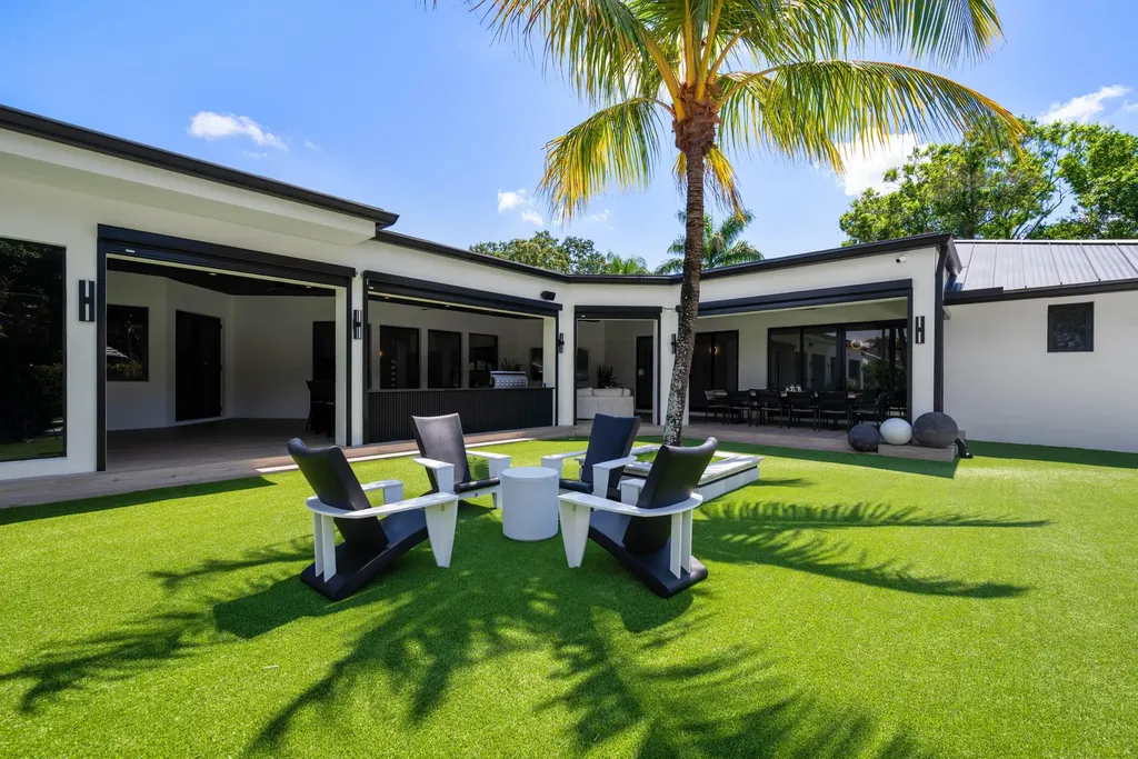 17872 W Fieldbrook Circle W Boca Raton FL 33496