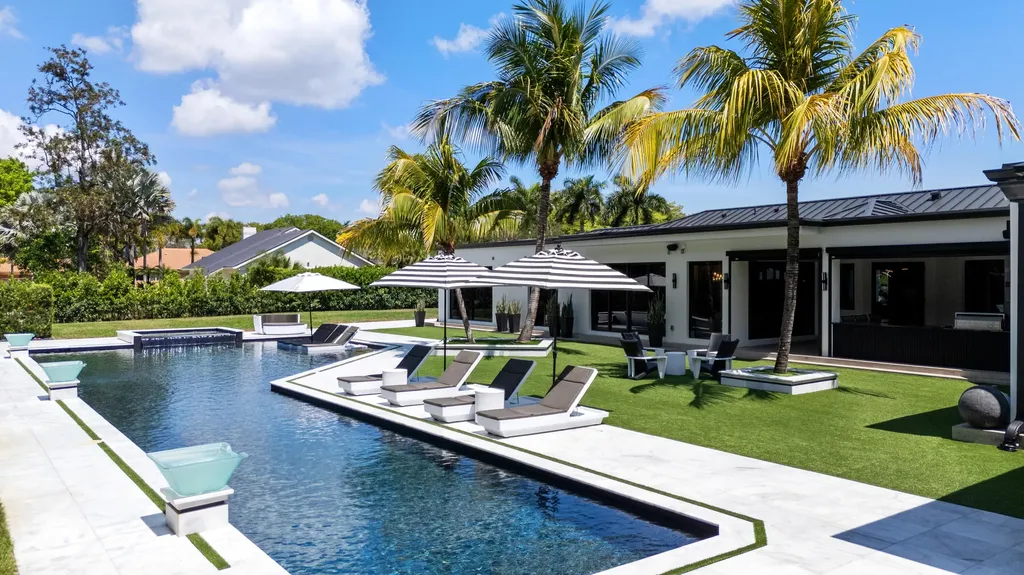 17872 W Fieldbrook Circle W Boca Raton FL 33496