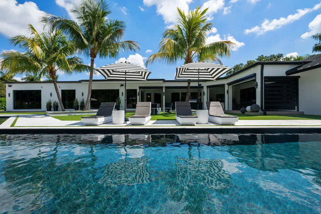 17872 W Fieldbrook Circle W Boca Raton FL 33496