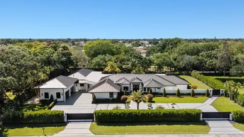 17872 W Fieldbrook Circle W Boca Raton FL 33496