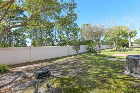 5064 NW Coventry Circle Port St Lucie FL 34986
