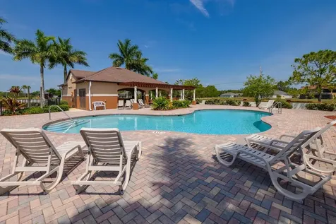 5064 NW Coventry Circle Port St Lucie FL 34986